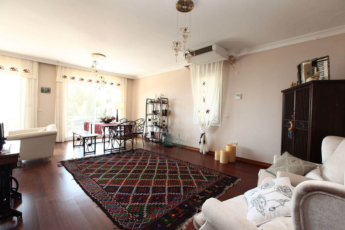 Otel